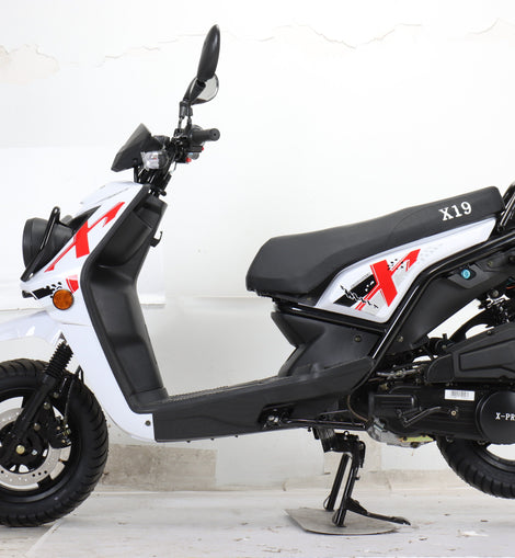Free Shipping! X-PRO 150cc Moped Scooter with 12in Aluminum Wheels, Electric/Kick Start, Dual Headlights and Tail Lights!