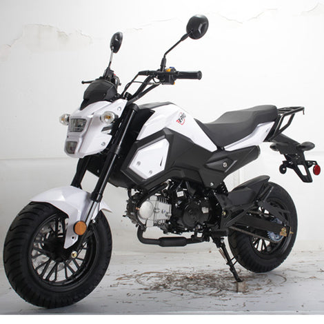 Free shipping! X-PRO 125cc Vader Motorcycle with Manual Transmission, Electric Start! Dual Headlights! Big 12
